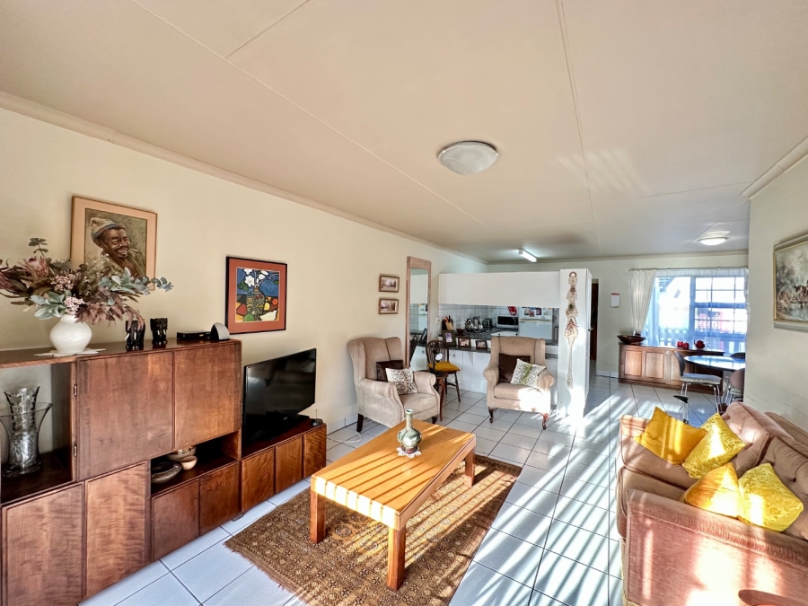 2 Bedroom Property for Sale in Fonteine Park Western Cape